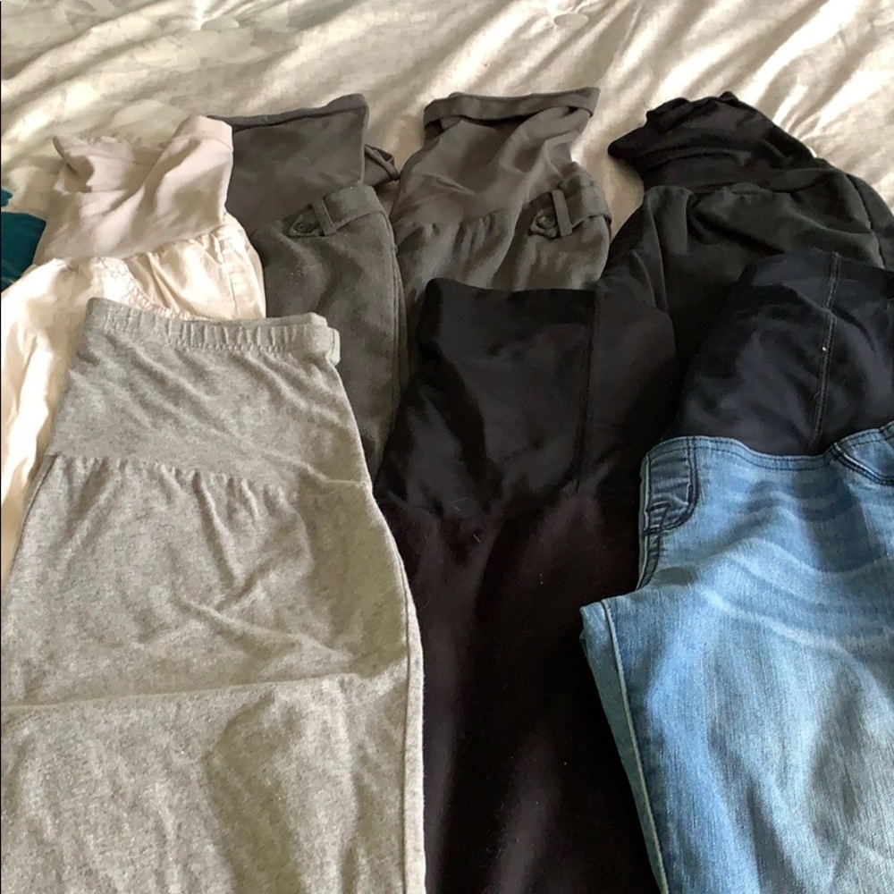 Maternity pants lot